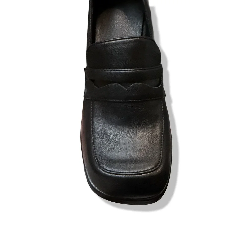 NIB Womens Black Platform Chunky Heel Loafer Shoes Square Toe Retro Style Sz 5